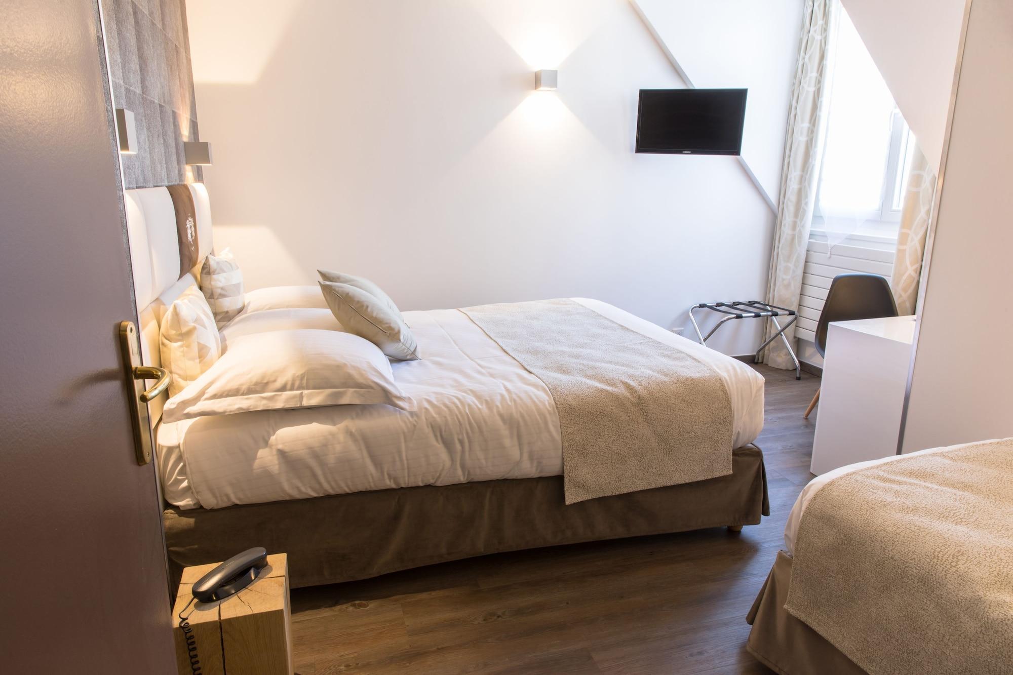 Hotel Des Princes, Chambery Centre Zewnętrze zdjęcie