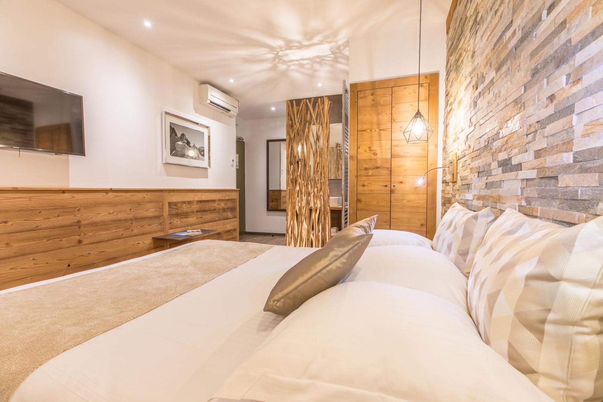 Hotel Des Princes, Chambery Centre Zewnętrze zdjęcie