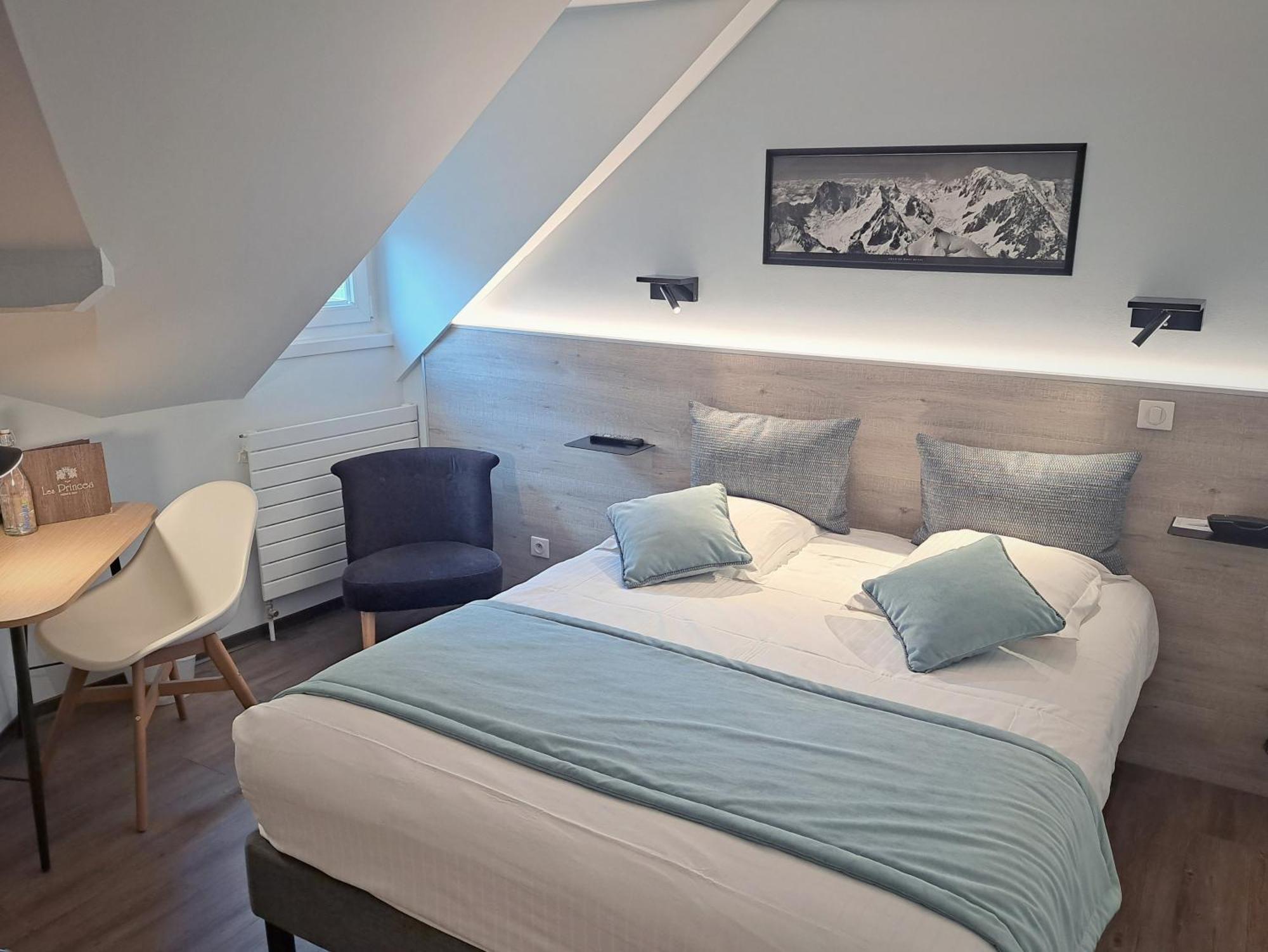 Hotel Des Princes, Chambery Centre Zewnętrze zdjęcie