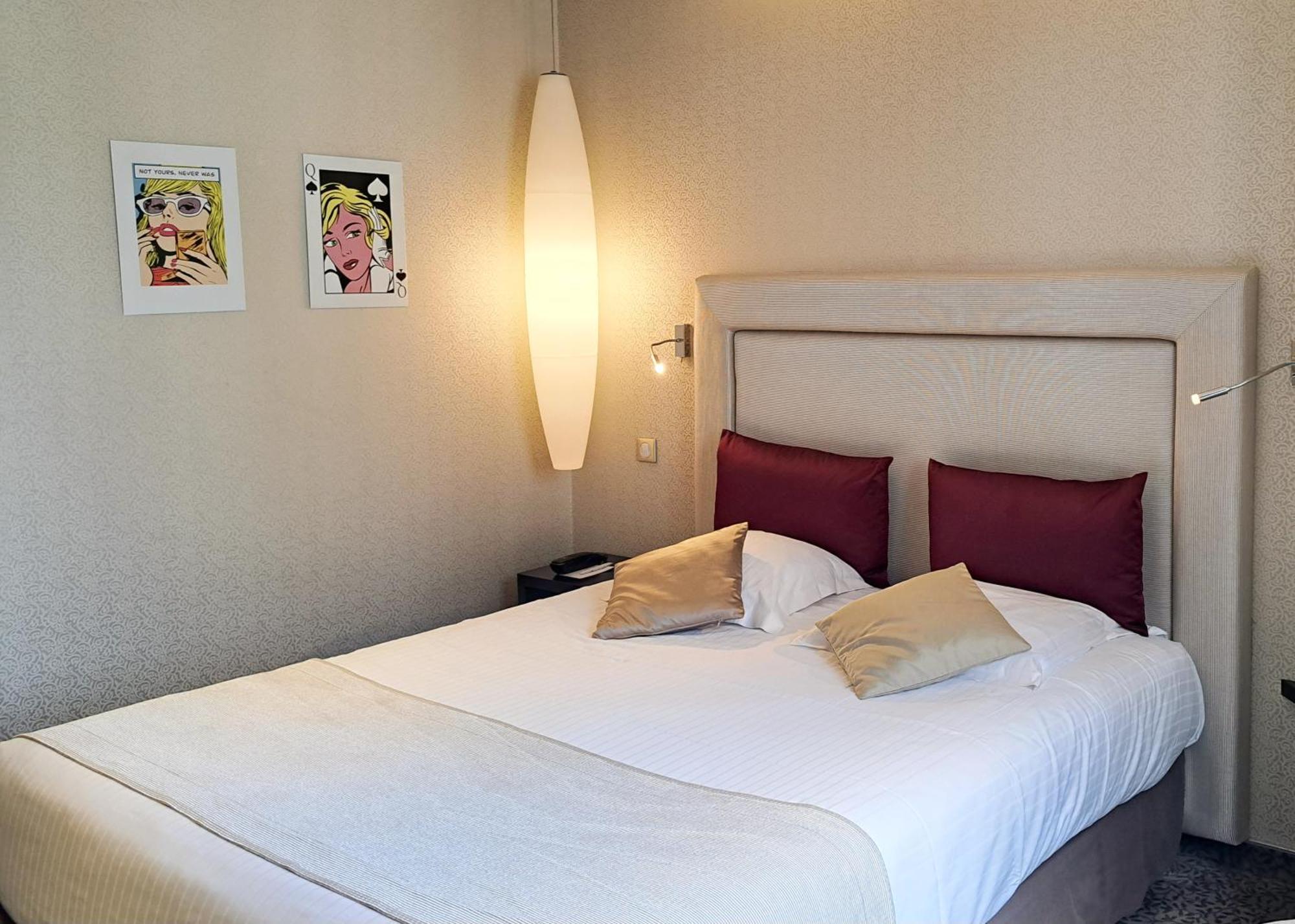 Hotel Des Princes, Chambery Centre Zewnętrze zdjęcie