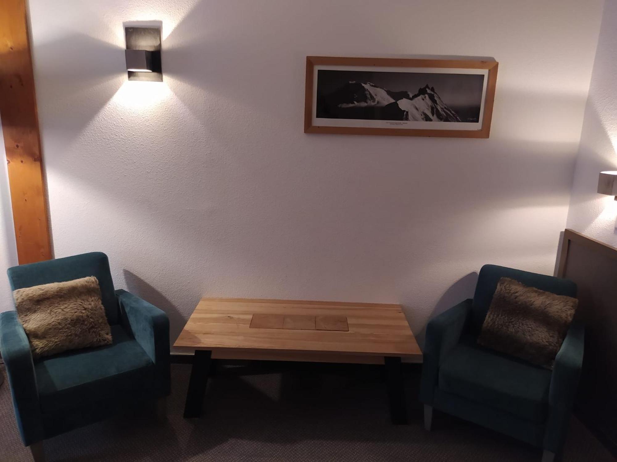 Hotel Des Princes, Chambery Centre Zewnętrze zdjęcie