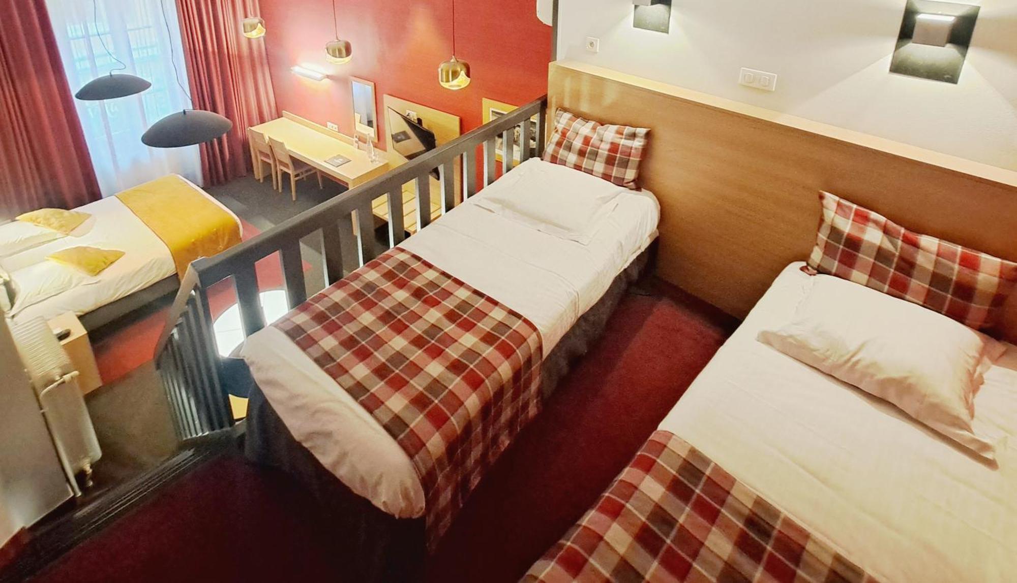 Hotel Des Princes, Chambery Centre Zewnętrze zdjęcie