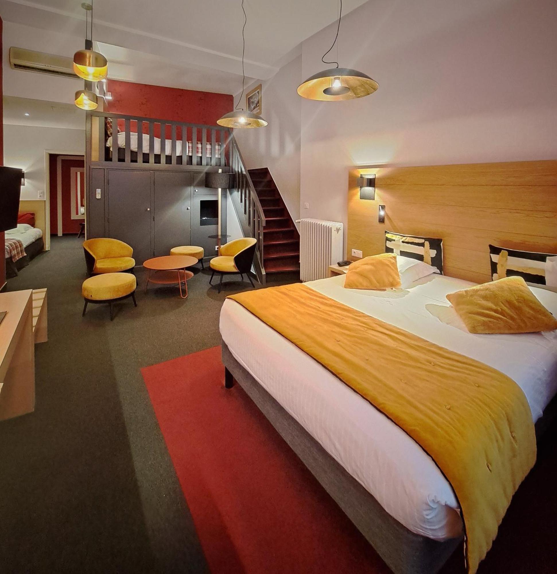 Hotel Des Princes, Chambery Centre Zewnętrze zdjęcie