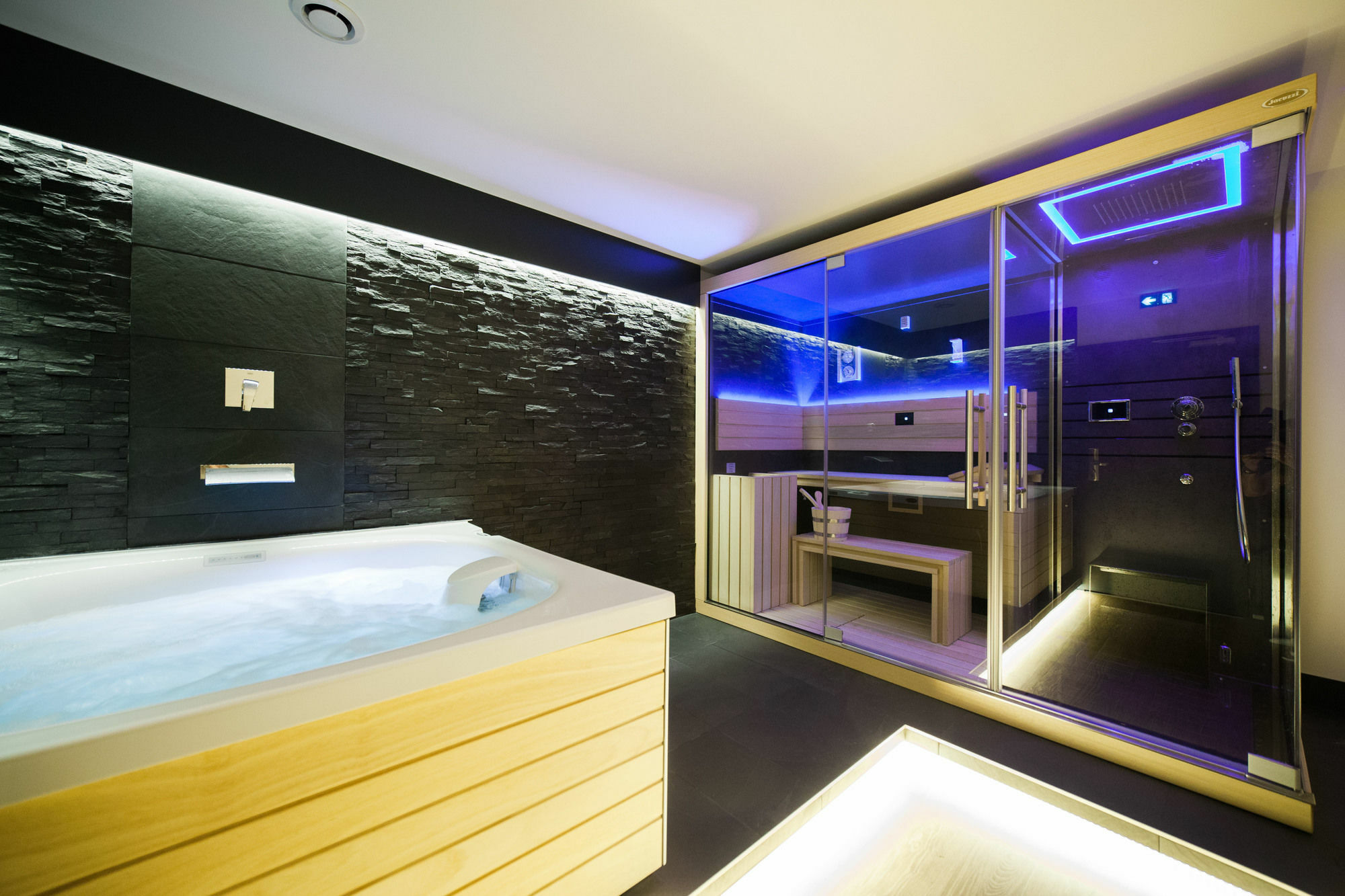 Hotel Des Princes, Chambery Centre Zewnętrze zdjęcie